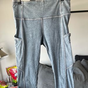 Lululemon leggings
